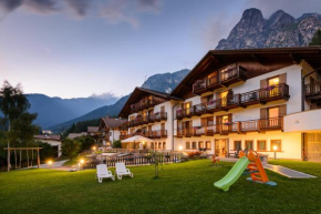 Отель FORESTO - holiday apartments  Tesero
